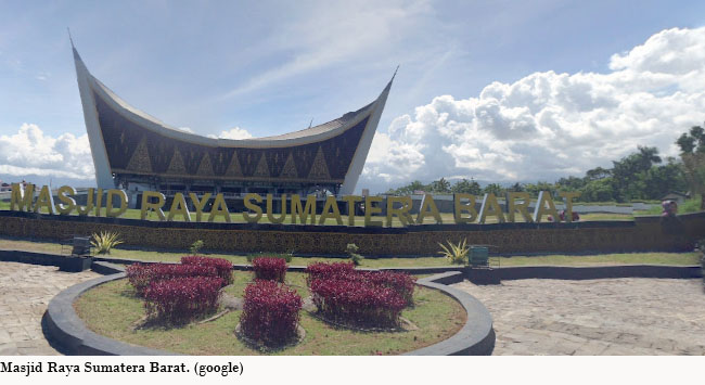 Foto Pembangunan Masjid Raya Sumbar, Bantuan Pemprov Papua dan Jabar Sudah Masuk