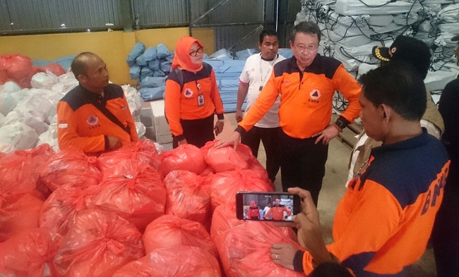 Foto BNPB: 83.838 Korban Gemp Aceh Hidup di Pengungsian