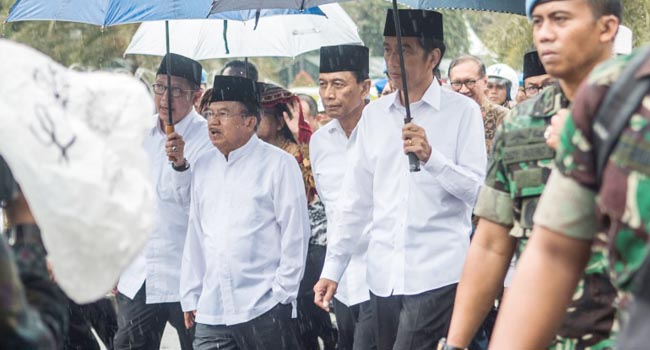 Foto Gerindra: Kedatangan Jokowi pada Aksi Super Damai 212 Sekadar Pencitraan