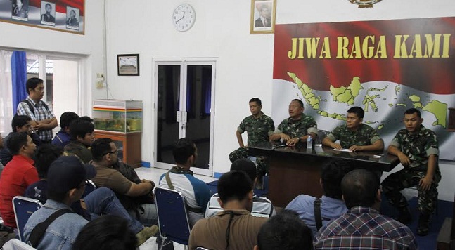 Foto POM Tetapkan Satu Oknum TNI AD Tersangka Pelecehan Karyawan Kafe di Payakumbuh