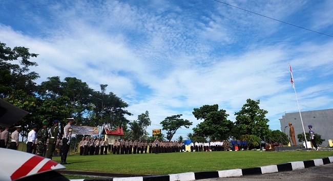 Foto Alat Berat Hingga Sniper Disiagakan di Jalur Sumbar -Riau
