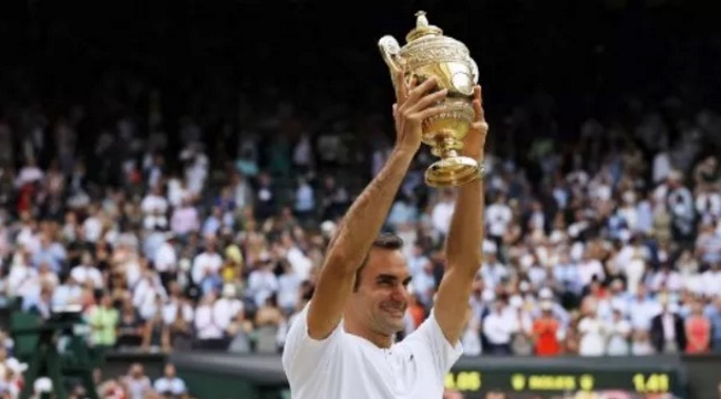 Foto Federer tak Percaya Bisa Juara Wimbledon 2017