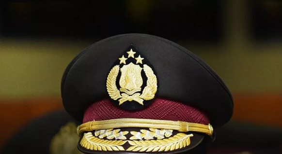Foto Polri Terima Sarjana Jadi Perwira Polisi