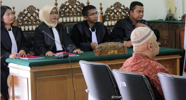 Foto Jaksa Kembali Tunda Bacakan Tuntutan Terdakwa SPJ Fiktif