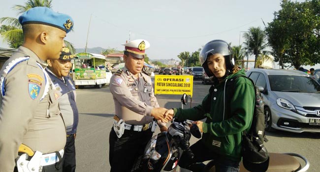 Foto Polresta Padang Tilang 2.750 Pengendara Selama Operasi Patuh