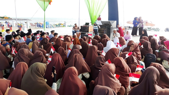 Foto Forum Santri Minang Dukung Jokowi Dua Periode