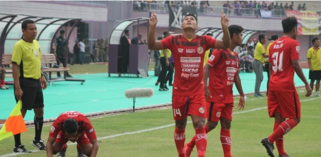 Foto Kalahkan Persik Kendal, Semen Padang FC Makin Kokoh