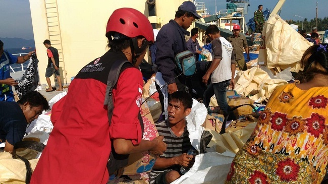 Foto Tiba di Palu, TRC Semen Padang Salurkan Bantuan untuk Korban Gempa