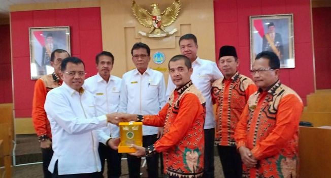 Foto 27 Kepala SMK Lampung Tengah Jajaki Kerja Sama dengan UNP