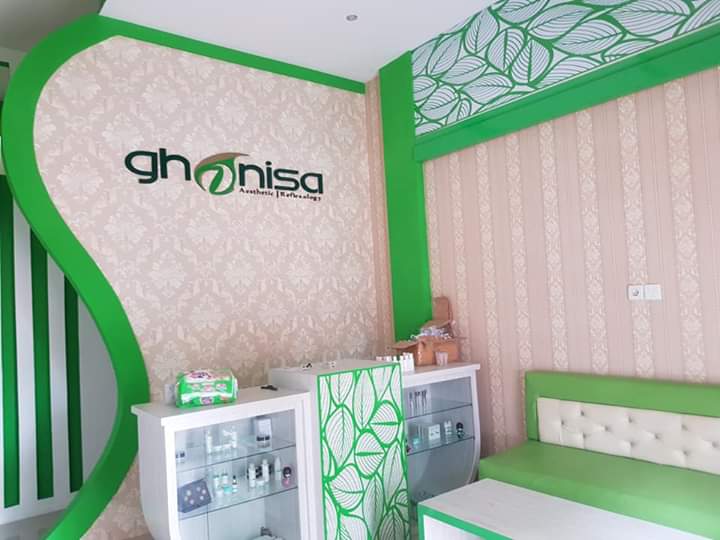 Foto Klinik Kecantikan Ghanisa Aesthetic Hadir di Padang