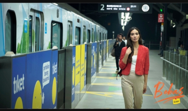 Foto Bebas, Film Layar Lebar Pertama Syuting di MRT Jakarta