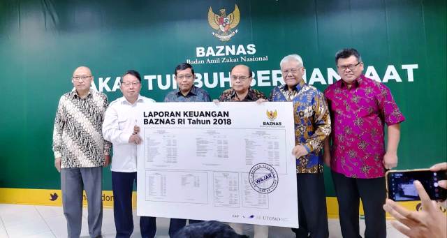 Foto Laporan Keuangan Baznas 2018 Raih Predikat Wajar
