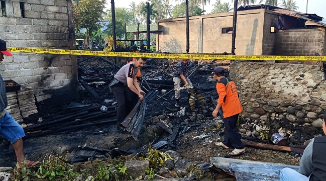 Foto Kebakaran di Nagari Cupak Hanguskan Tiga Rumah Warga