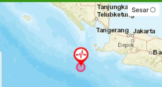 Foto Gempa 7,4 SR Guncang Banten, Berpotensi Tsunami