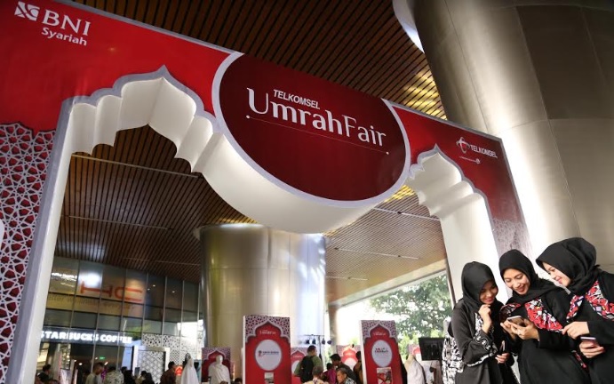 Foto Telkomsel Umrah Fair Digelar di 13 Kota