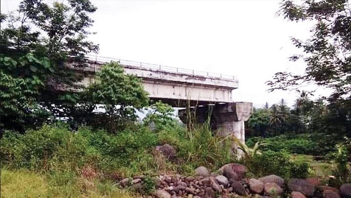 Foto Pembangunan Jembatan Kuranji Dilanjutkan