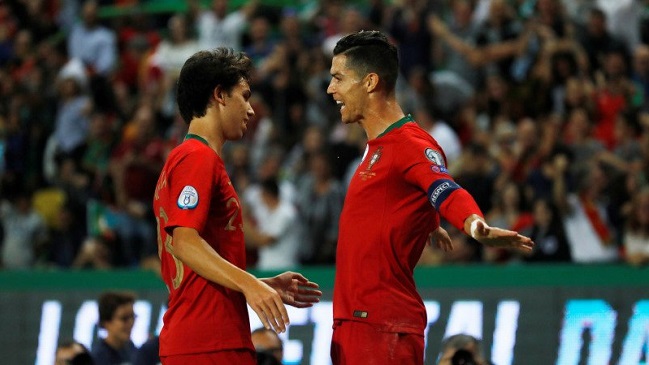 Foto Portugal Kalahkan Luxembourg, Ronaldo Sumbang Gol