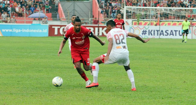 Foto Semen Padang FC Tak Kunjung Bangkit