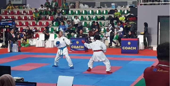 Foto Cabor Karate Sumbar Sumbang Dua Medali Perunggu di Popnas 2019