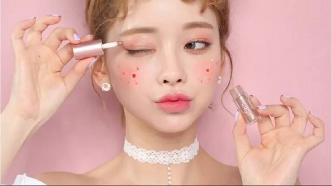 Foto Masih Ngetren, Ini Alasan Kosmetik Korea Digemari