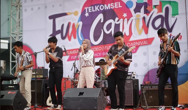 Foto Telkomsel Fun Carnival 2019 Bertabur Hadiah