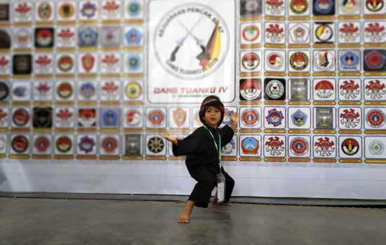 Foto Kejuaraan Pencak Silat Dang Tuanku IV Diikuti 1076 Pesilat se- Sumatera