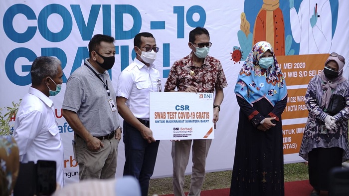 Foto BNI Berikan 2000 Test Swab Gratis untuk Masyarakat Sumatera Barat