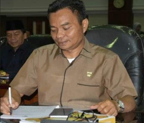 Foto Website Pendaftaran SMA/SMK Error, Gubernur Harus Tanggung Jawab
