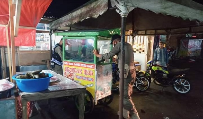 Foto Pasar Kuliner Padang Panjang Ditertibkan