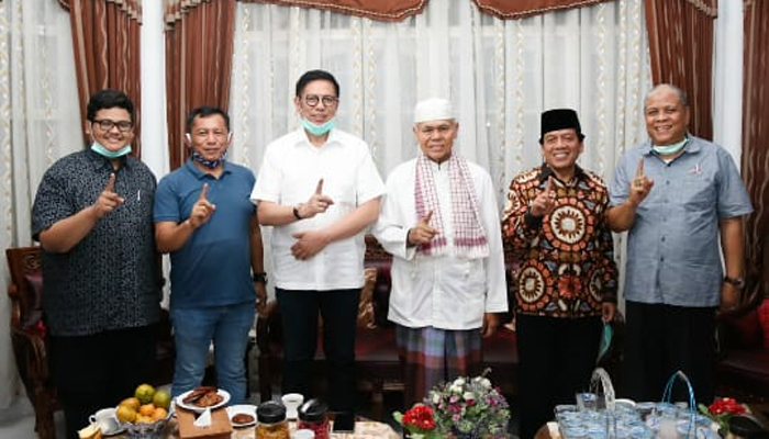 Foto Sebut Sumbar Butuh Perubahan, Wakil Walikota Padang 2014-2019 Merapat ke Mulyadi