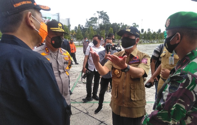 Foto Gubernur Riau: Data BNNP, 2.466 Bencana Terjadi di Riau
