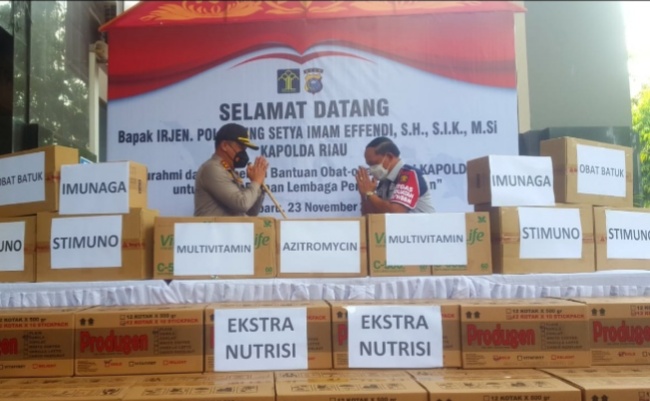 Foto Begini Cara Kapolda Riau Bantu Napi di Lapas Pekanbaru