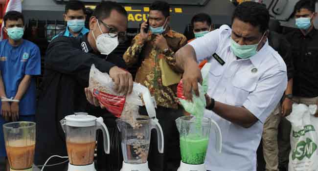 Foto Pemusnahan BB Narkoba, Ini Pesan Kepala BNNP Riau