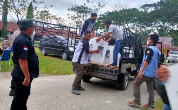 Foto Ketua Bawaslu Riau Klaim Pilkada Saat Pandemi Covid-19 Lebih Tertib