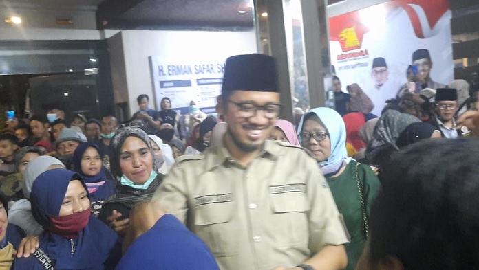 Foto Hitungan Sementara, Erman Syafar Kalahkan Petahana di Pilkada Bukittinggi