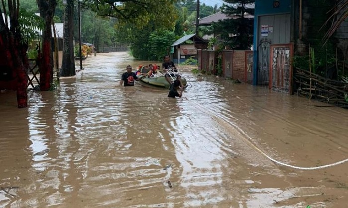 Foto Banjir dan Tanah Longsor di Kota Manado Sebabkan 5 Orang Meninggal Dunia