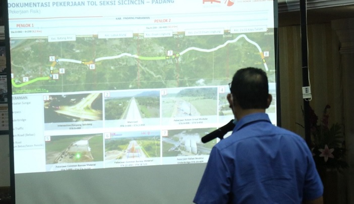 Foto Tidak Ada Penghentian Pembangunan Jalan Tol Padang - Sicincin