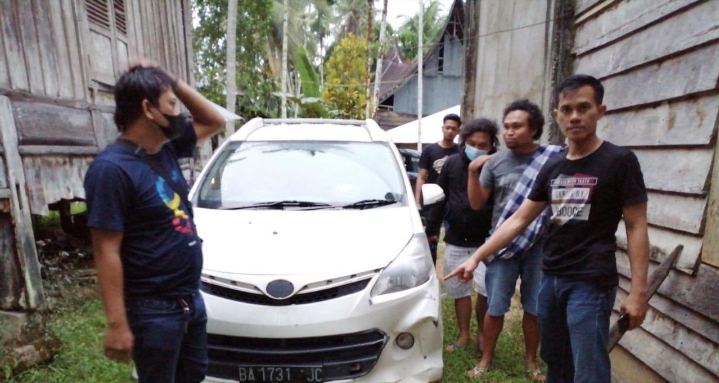 Foto Pengeroyok Petugas Bea dan Cukai, 8 Buronan Ditangkap Polresta Pekanbaru