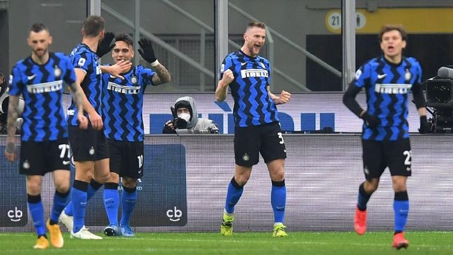 Foto Sassuolo Imbangi Atalanta, Inter Milan Rengkuh Scudetto