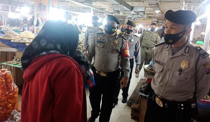 Foto Tak Pakai Masker Saat PPKM Darurat, 246 Orang Terjaring Razia di Padang Panjang