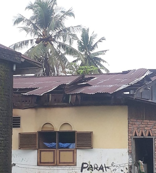 Foto Belasan Rumah Warga Rusak Diterjang Puting Beliung