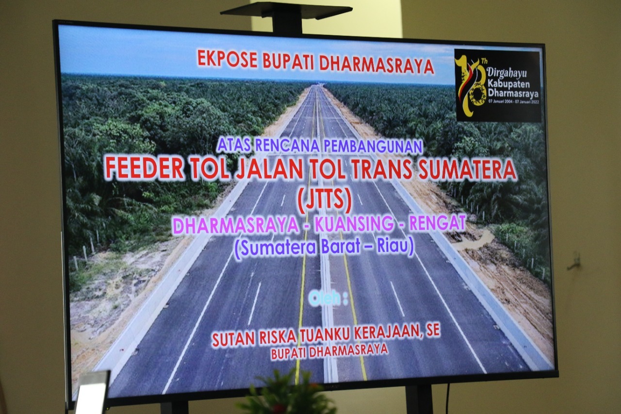 Foto Gubernur Apresiasi Rencana Feeder Tol Jalan Tol Trans Sumatera Dharmasraya
