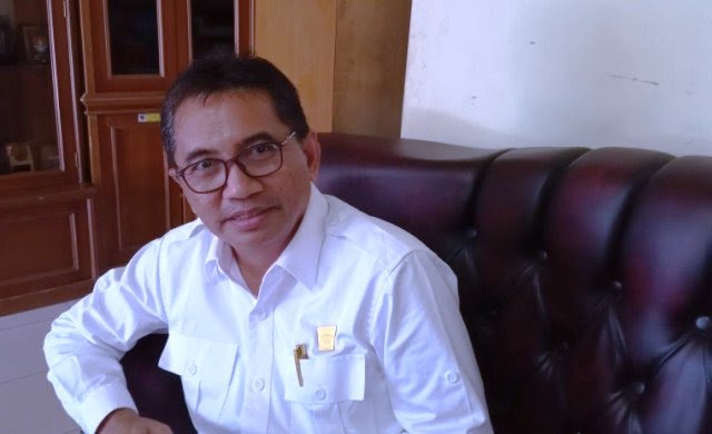 Foto Hendri Septa Jadi Petugas Haji, Legislator: Walikota Abai dengan Tugas Pokok