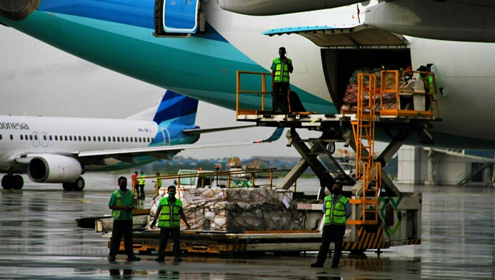 Foto Selama Lebaran 2022, AP II Tangani Cargo Domestik 23.856 Ton