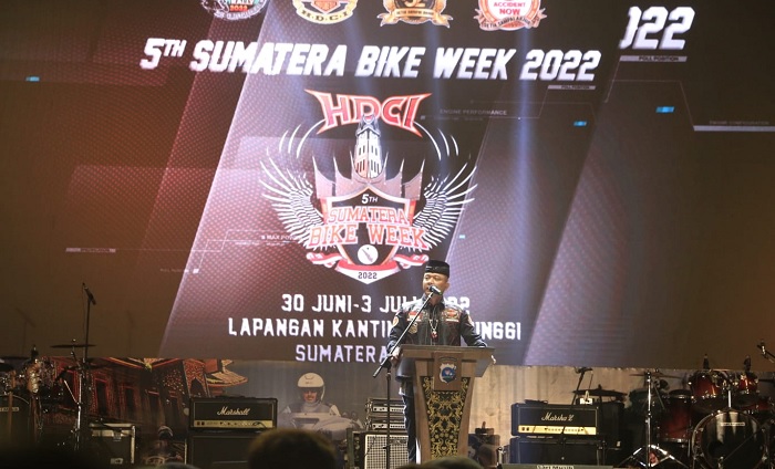 Foto Kapolda Buka Sumatera Bike Week 2022 di Bukittinggi