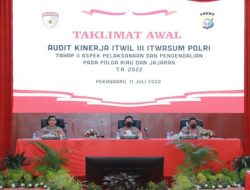 Foto Buka Taklimat Awal Audit Kinerja Itwil III Itwasum, Begini Kata Kapolda Riau