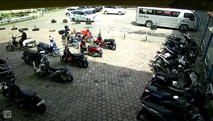 Foto Lupa Mencabut Kunci, Motor Pria di Pekanbaru Digasak Maling