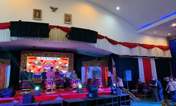 Foto Bazar Festival Merah Putih HTT, Produk Diskon 50 Persen