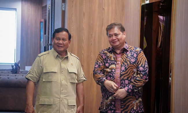 Foto Airlangga dan Prabowo Bertemu Empat Mata, Bahas Kemandirian Ekonomi dan Ketahanan Nasional
