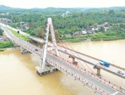 Foto Menteri PUPR Resmikan Jembatan Sungai Dareh dan Jembatan Pulai
